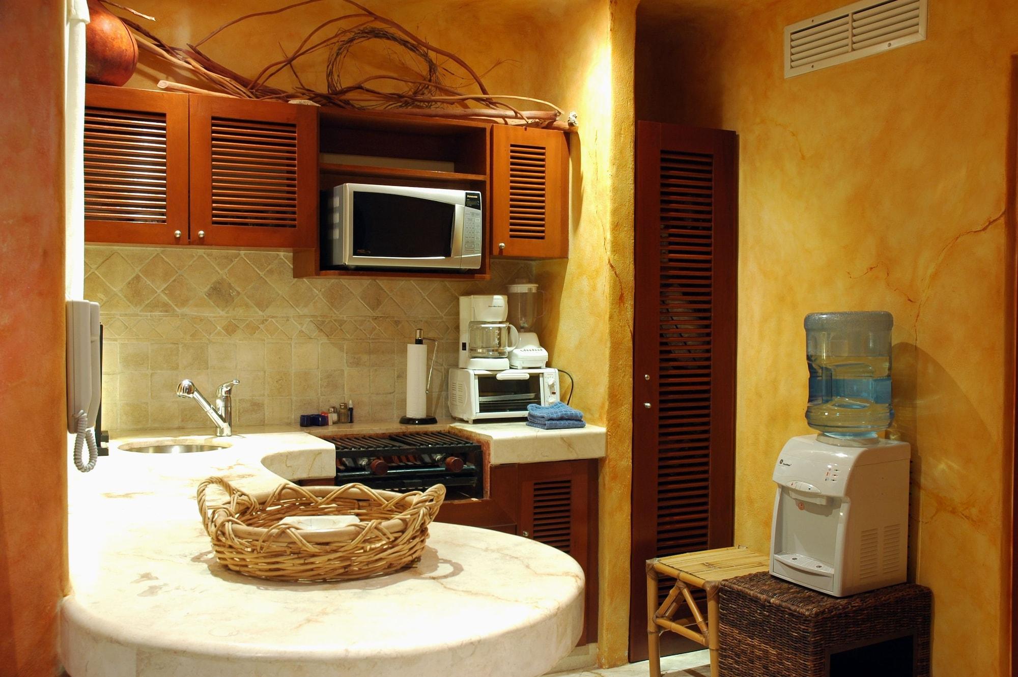 Villas Sacbe Condo Hotel And Beach Club Плая-дель-Кармен Экстерьер фото